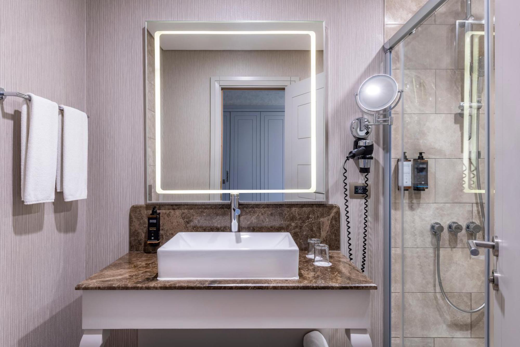 Mercure Tbilisi Old Town Ngoại thất bức ảnh